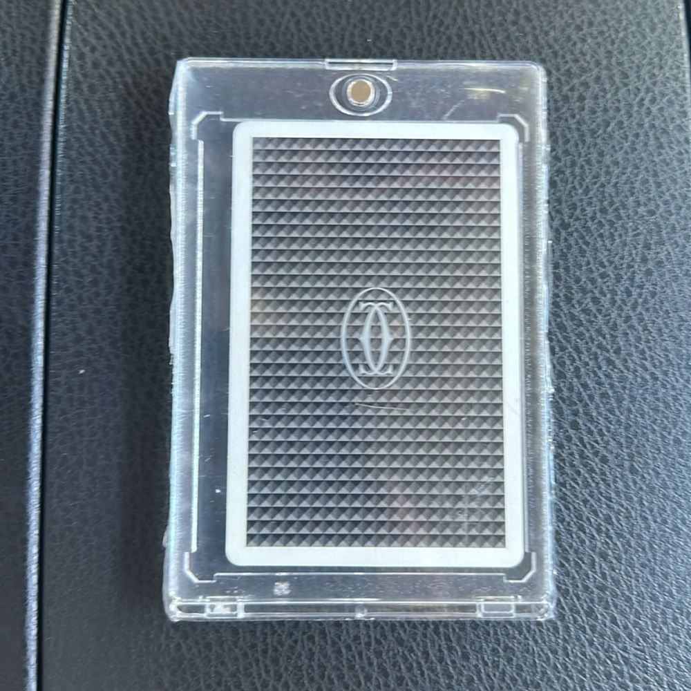 7 of Hearts Cartier Playing Card in Protective Case - Picture 2 of 2